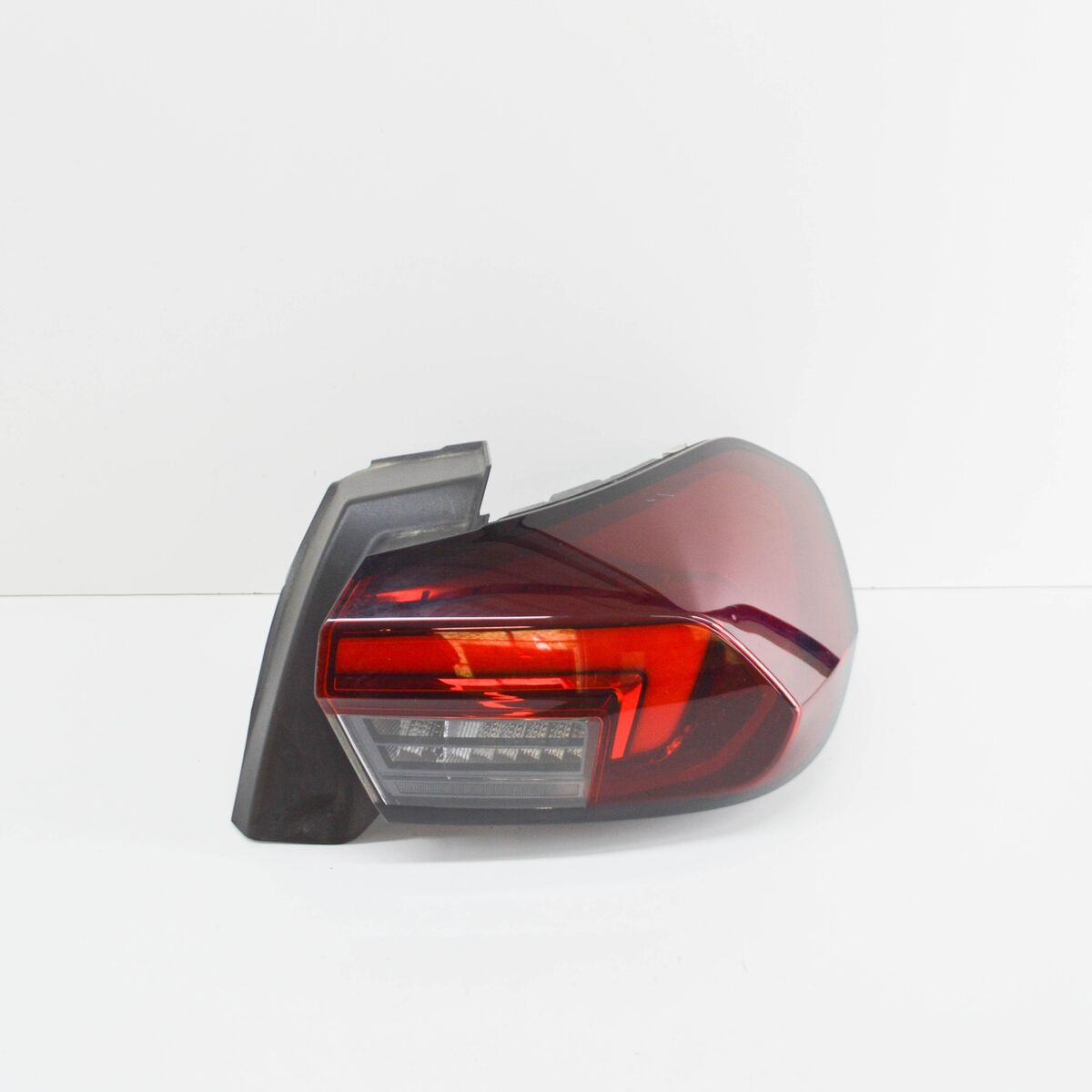 PSA 9829317980-STOP SOL DIS LED ORJINAL CORSA F 20 > 9829317980/-5695